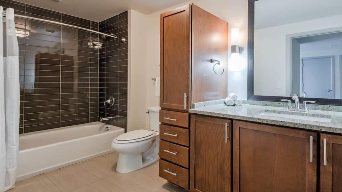 22Nd Fl Bold Cozysuites With Pool, Gym Dallas Exterior photo