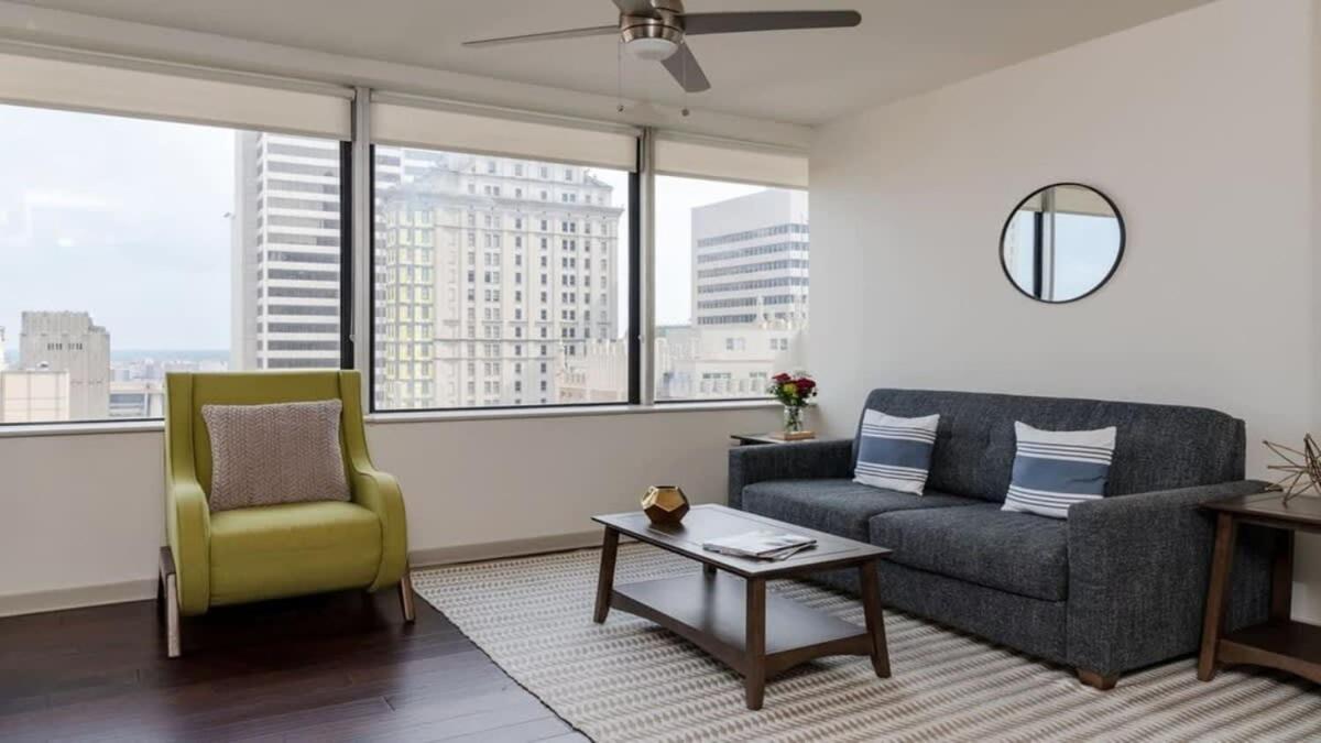 22Nd Fl Bold Cozysuites With Pool, Gym Dallas Exterior photo